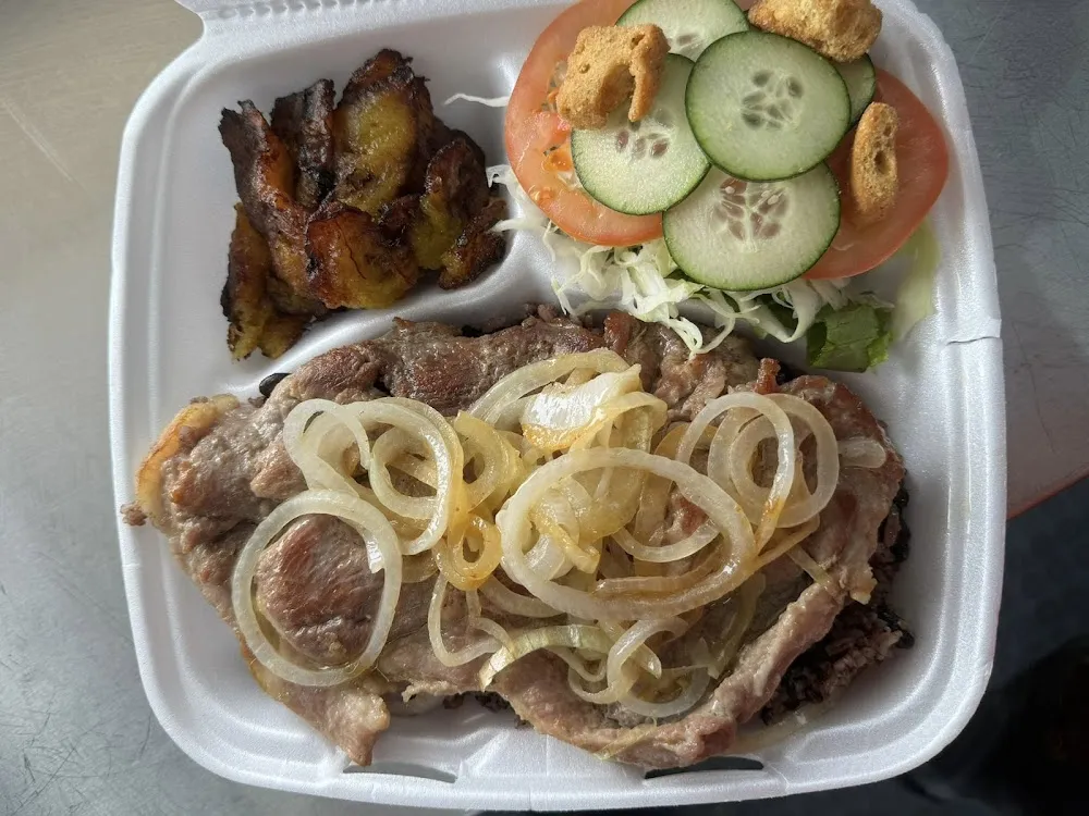 Completa Bistec de Cerdo